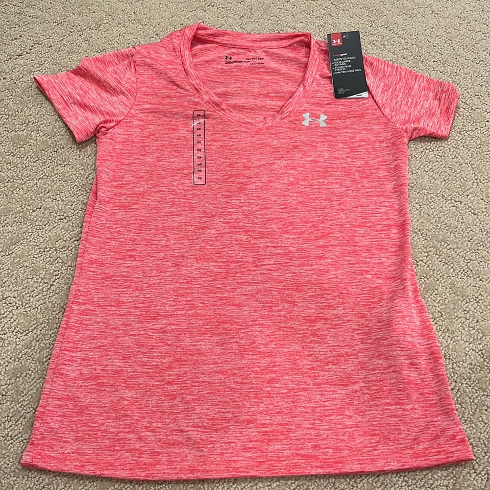 NEW Under Armour Top